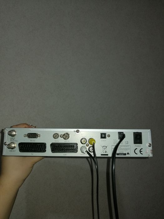 Спутниковый тюнер ресивер Cosmo SAT 7400