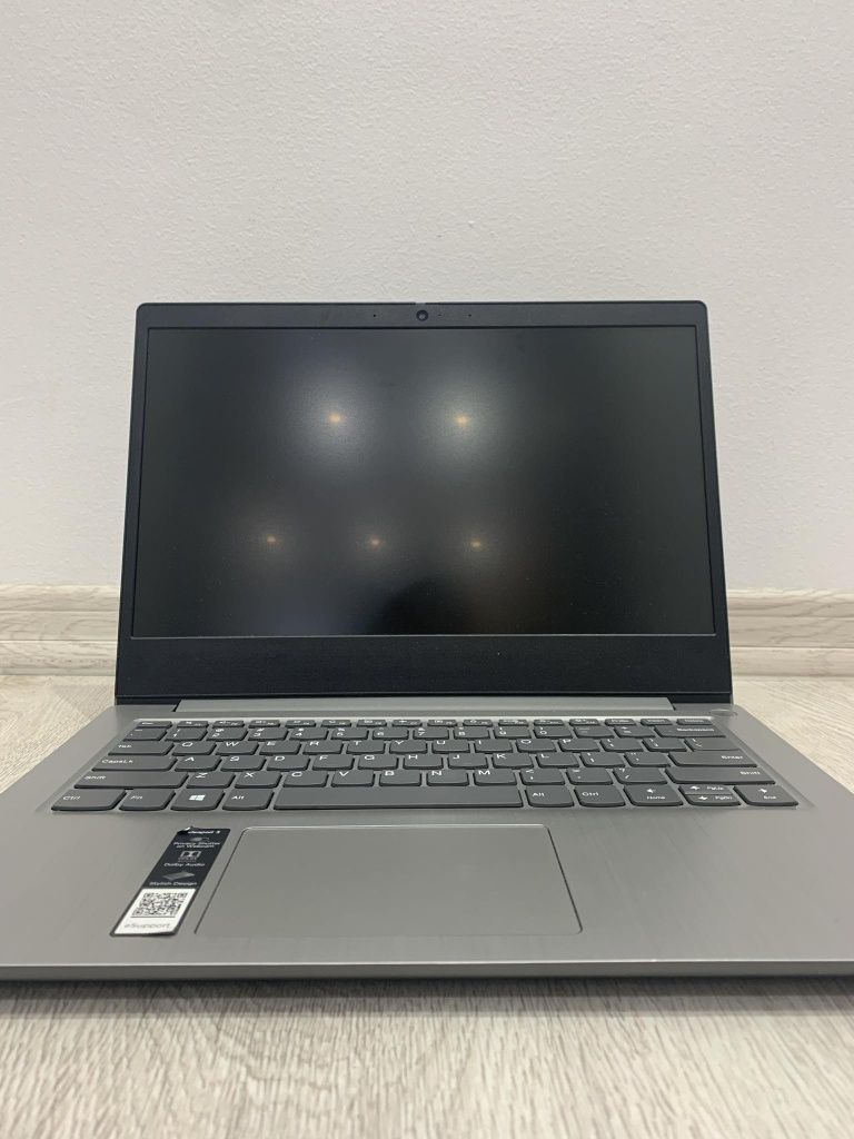 Laptop Lenovo IdeaPad 3 - Na Części