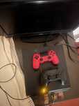 Ps4 com tv 2 comandos  e fifa 24