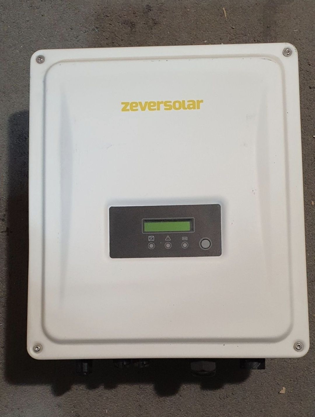 Zeversolar 3680 falownik fotowoltaiczny inwerter inverter