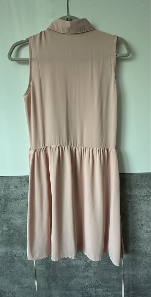 Elegancka sukienka r.S