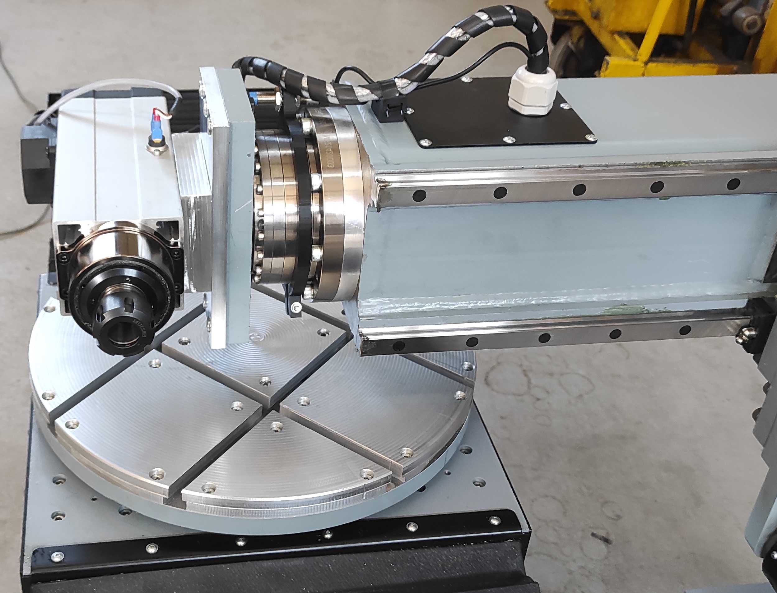 Ploter Frezujący Frezarka CNC 5 osiowa 5 Axis +ATC