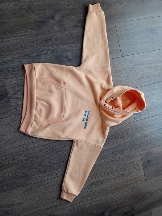 Bluza reserved, rozmiar 128, czytaj opis