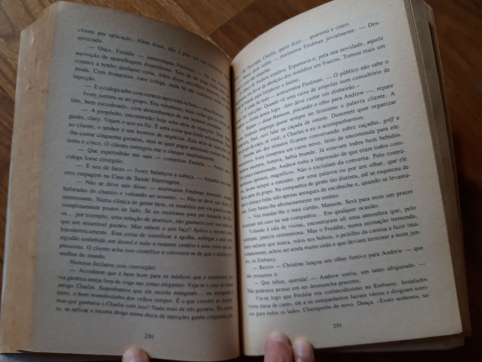 Livro "A Cidadela" de A.J. Cronin