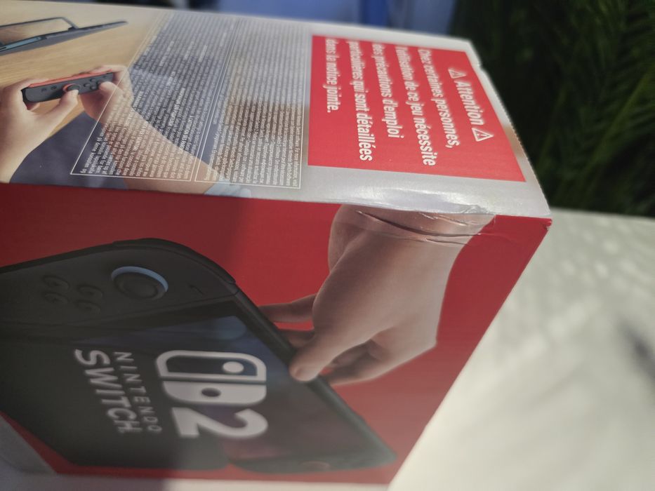 Nintendo Switch 2 + Mario Kart + Extras (Selada)