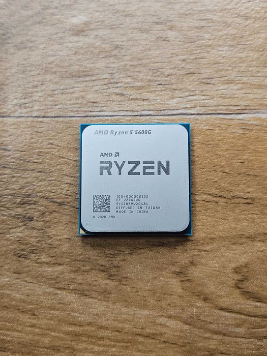 Процессор Amd Ryzen 5 5600g 6 ядер 12 потоков 4.4 ГГц частота идеал