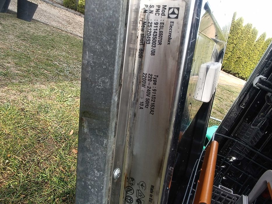 Zmywarka Electrolux ESL65070R na części ,Uszkodzona