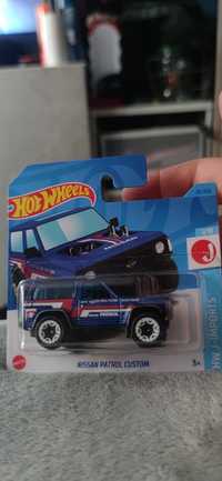 Nissan Patrol Custom hot wheels