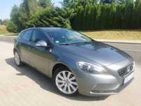 Volvo V40 1.6, 115KM, Xenon, Navi, podgrz fotele, zegary Digital, alu 17, kamera
