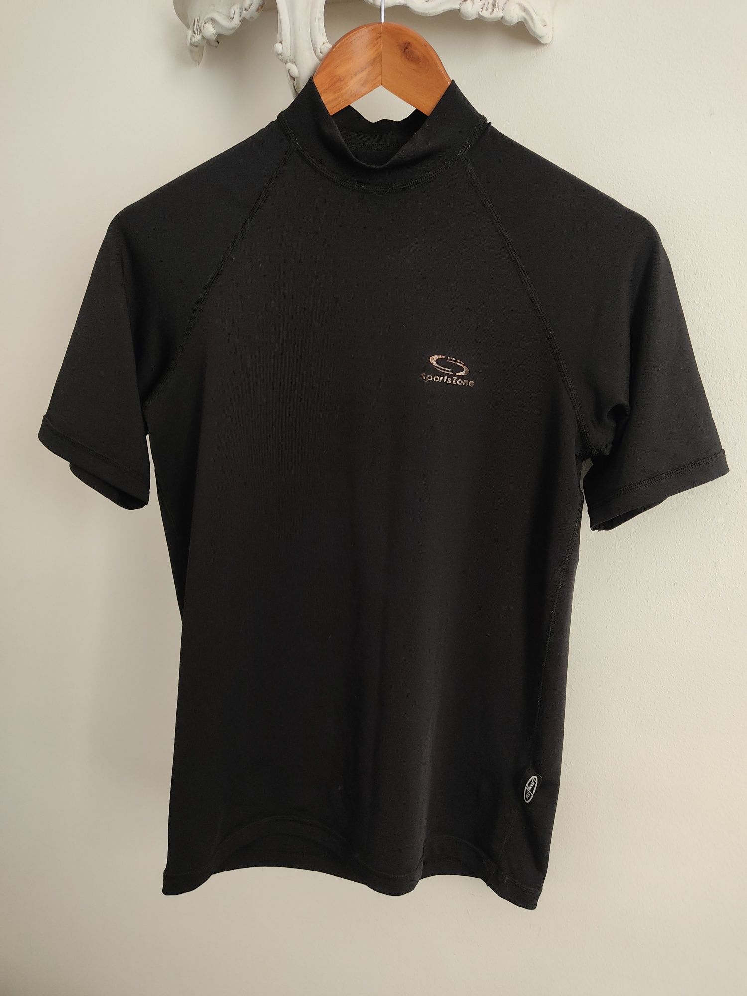 Czarna Sportowa termoaktywna bluzka  z półgolfem