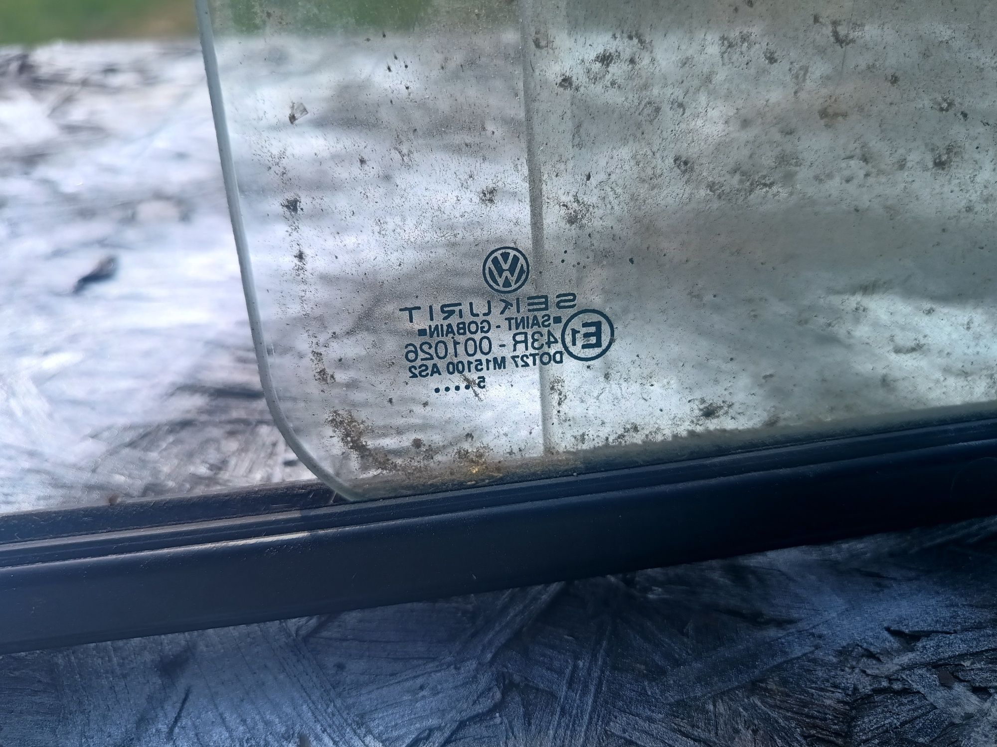 Szyba przesuwna VW T4 transporter okno  org ściana grodziowa i inne