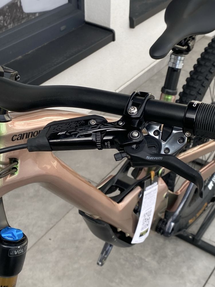 Cannondale jekyll carbon 1