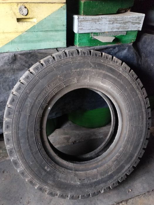 Продам резину хорошая