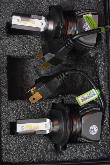 Лед - лампи у фари автомобілів H 4  K 3  для ВАЗ Шкода ...