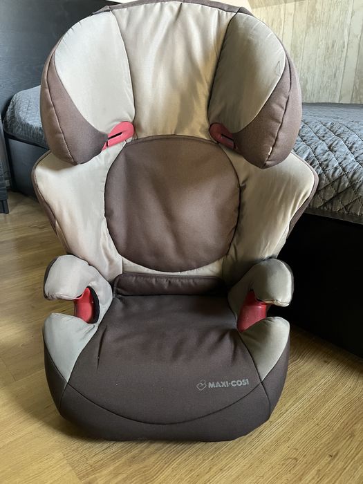 2 Foteliki maxi cosi 15-36 kg isofix oddzielne siedziska