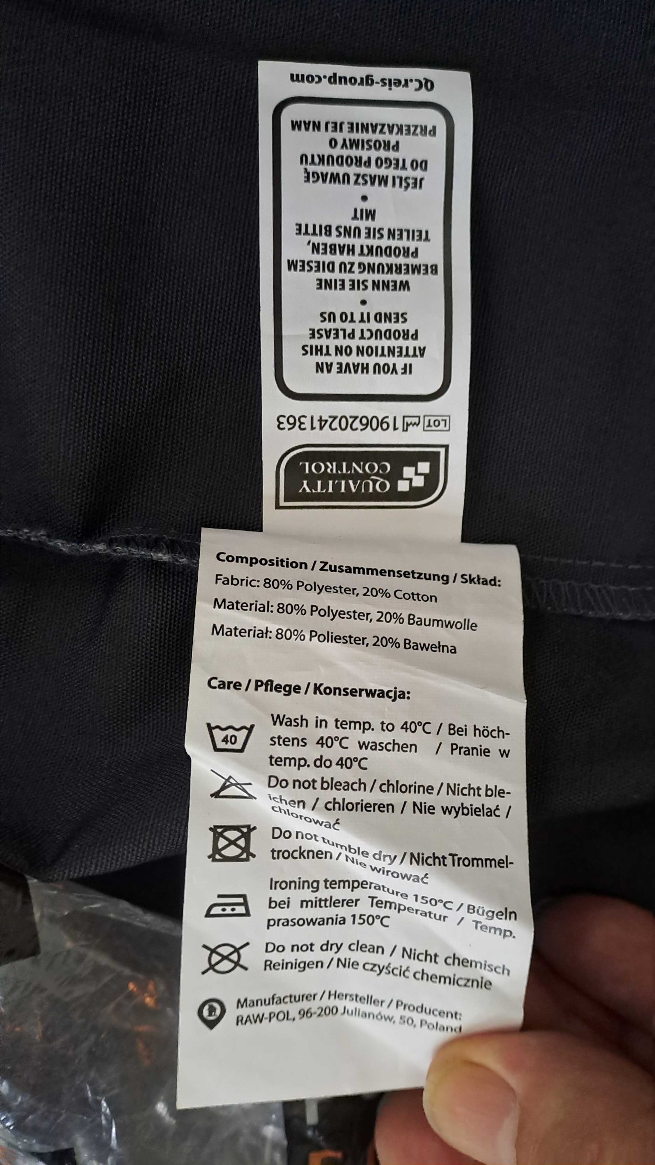 Продам рабочий полукомбинезон + куртка
( Полный комплект ) 670 грн.
