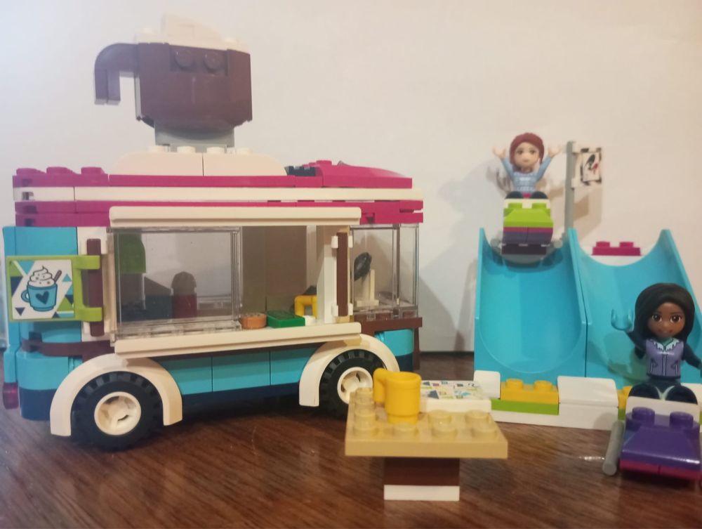 Klocki lego friends-furgonetka z gorącą czekoladą 41319