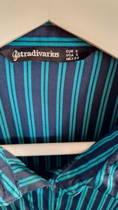Satynowa zielono-granatowa koszula, bluzka w paski Stradivarius S-L