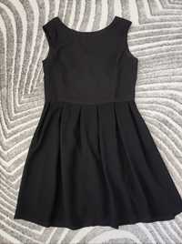 Mała czarna sukienka rozkloszowana Reserved r Xl 40/42