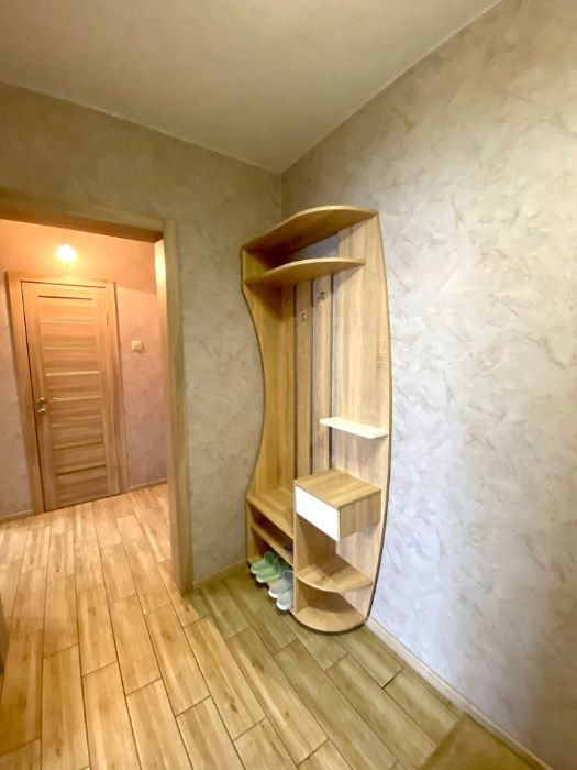 Подобово Троєщина, вул. Закревського, 95