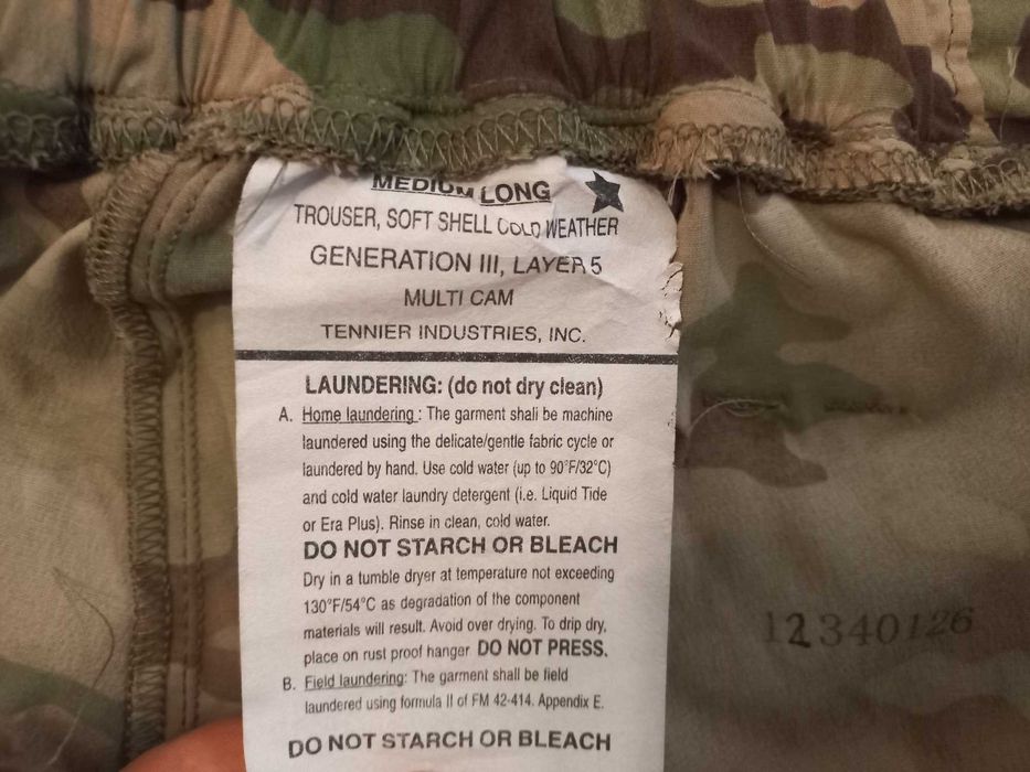 Штани ECWCS Gen III Level-5 Soft Shell Розм. M-R MULTICAM® з недоліком
