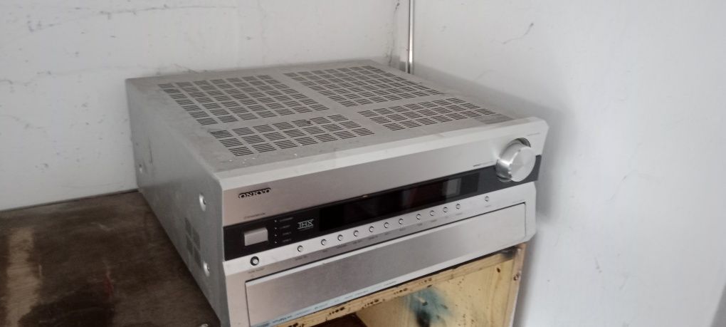 Amplituner Onkyo uszkodzony tx-sr805
