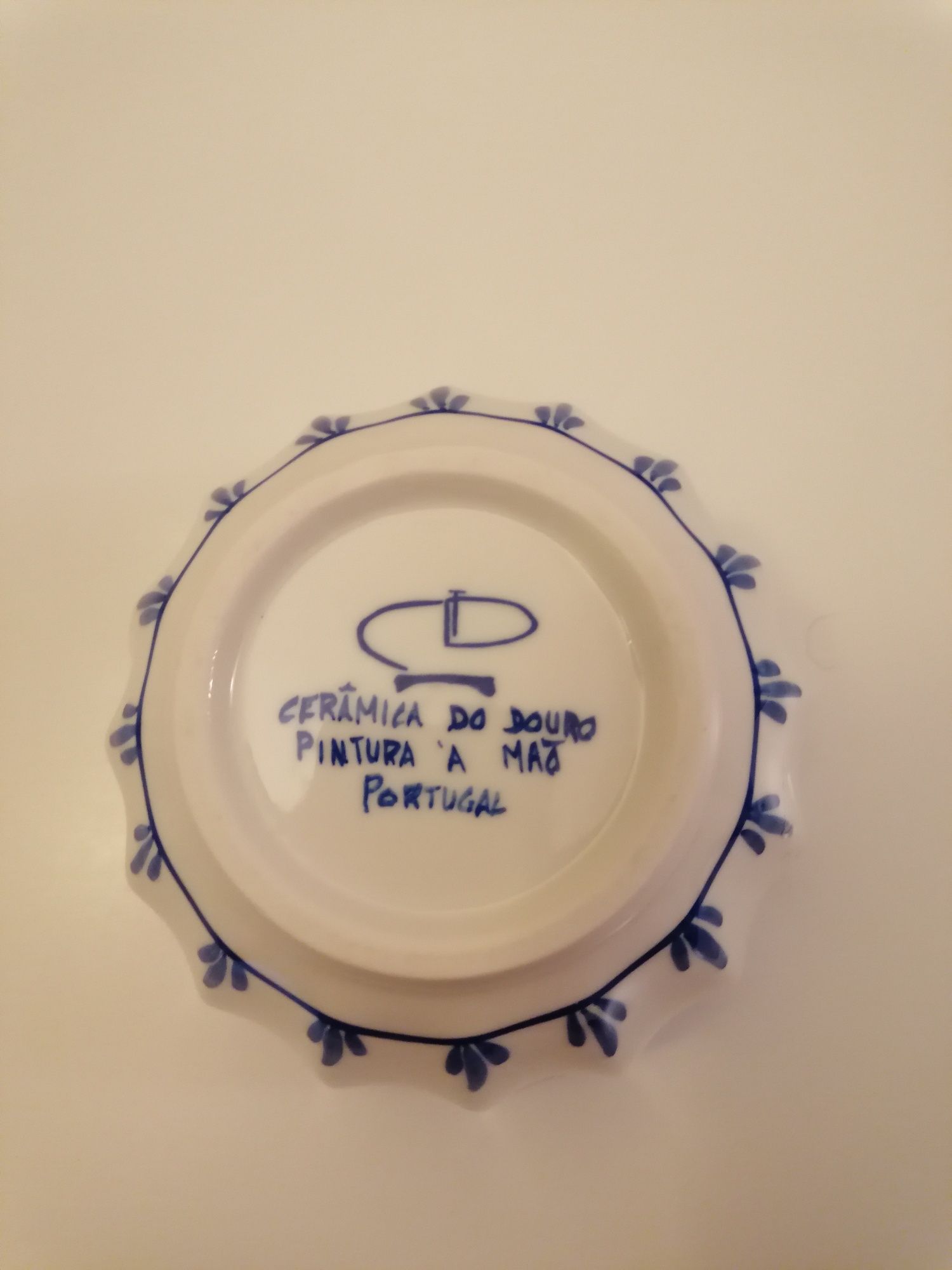 Taça  pintada a mão