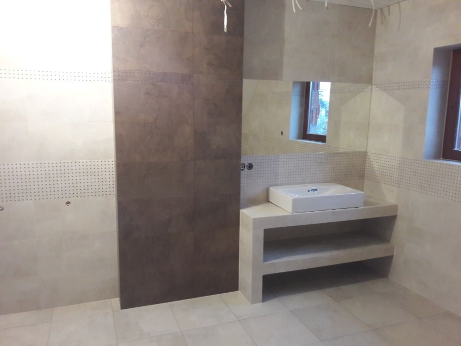 Glazurnictwo/Układanie płytek/ Remonty łazienek