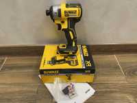 Імпакт DeWalt DCF887