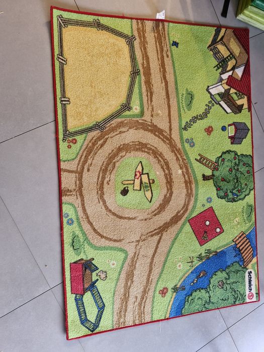 Schleich dywan farma