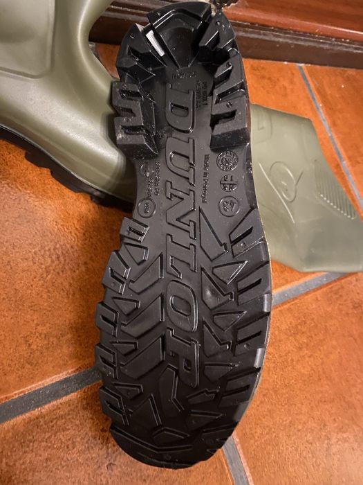 Botins n 43 novos ( Dunlop)