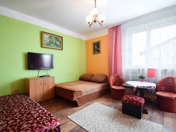 Paradise- pokoje, pobyty krótko i dlugotrwale, pracownicy, rowerzyści