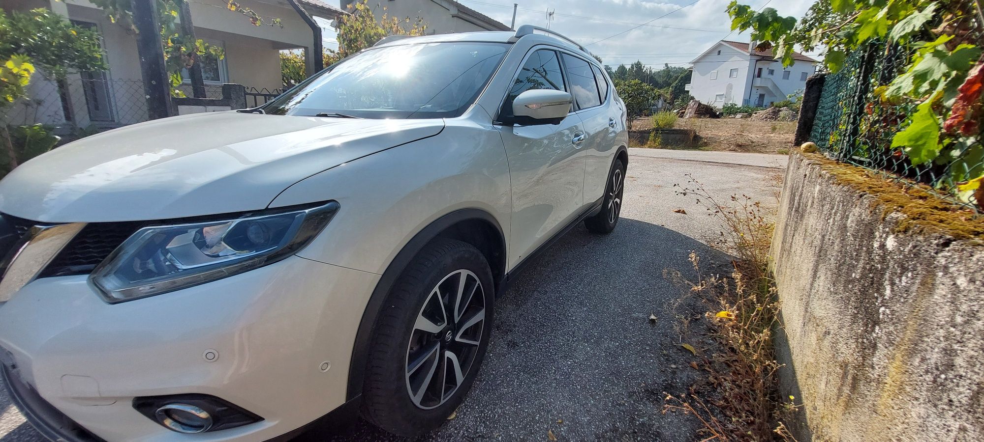 Nissan X- Trail 1.6 dci Tekna- 360