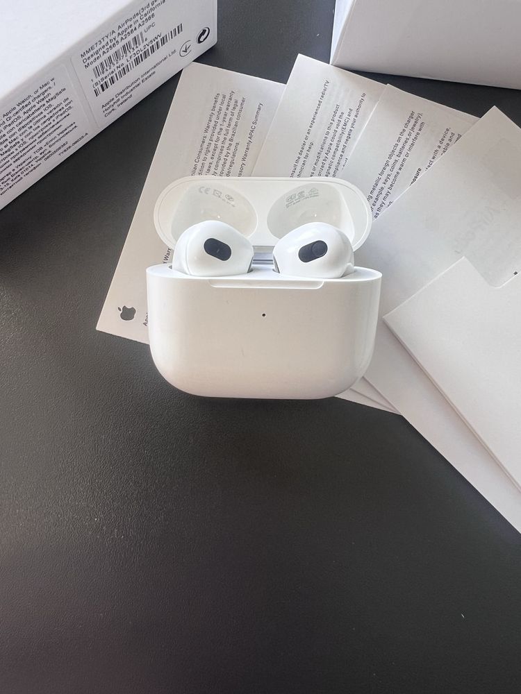 Навушники Бездротові AirPods 3 наушники lightning/type-c безпровідні