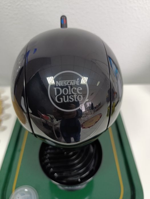 Máquina de café Dolce Gusto "Piccolo XS"
Usada como nova, usada duran