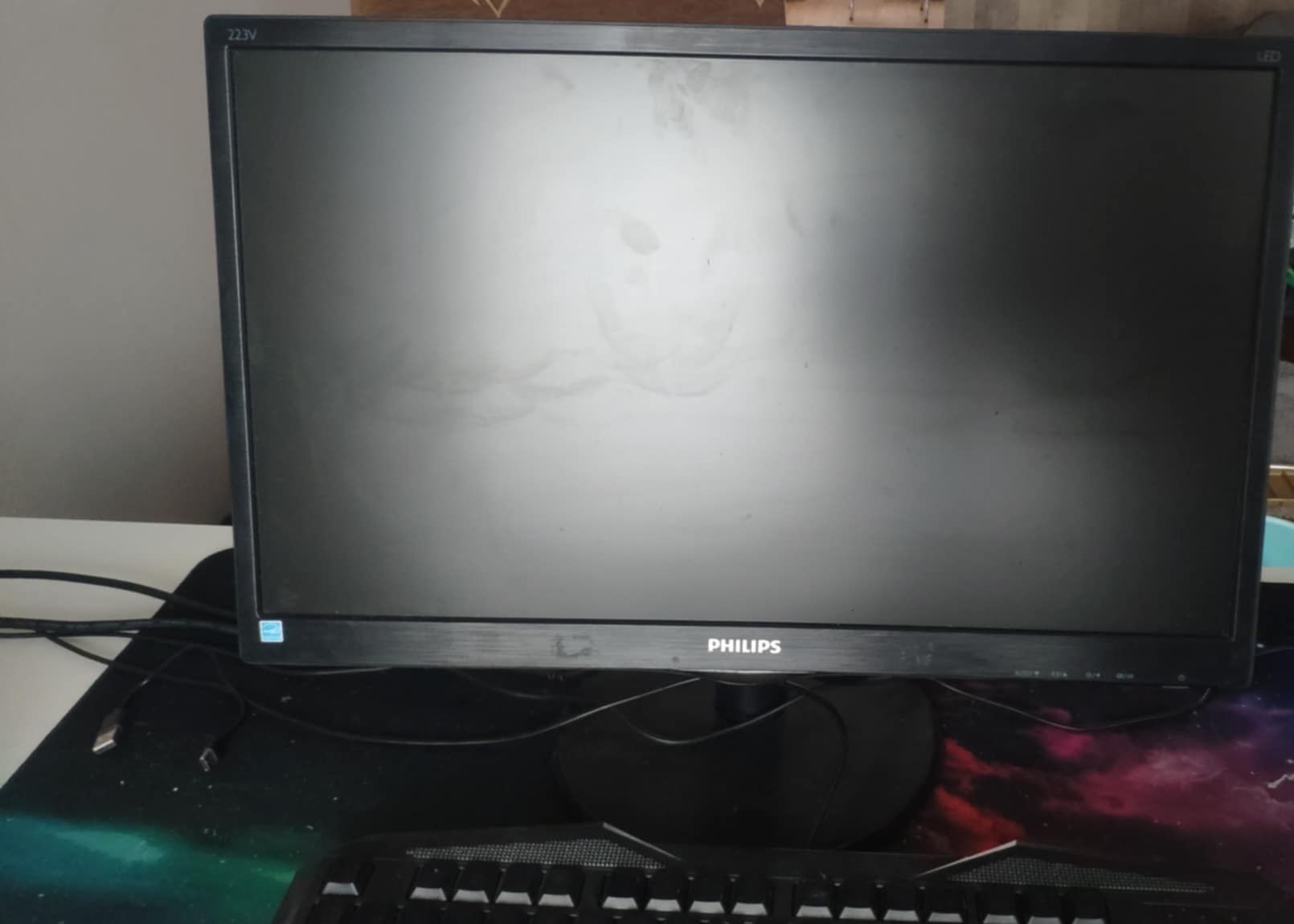 Monitor Philips 223V5LHSB2/00
