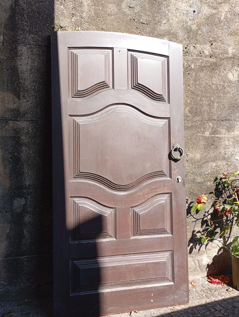Portas em madeira
