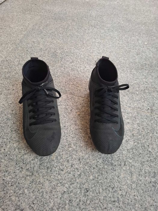 Chuteiras Nike criança tamanho 34
