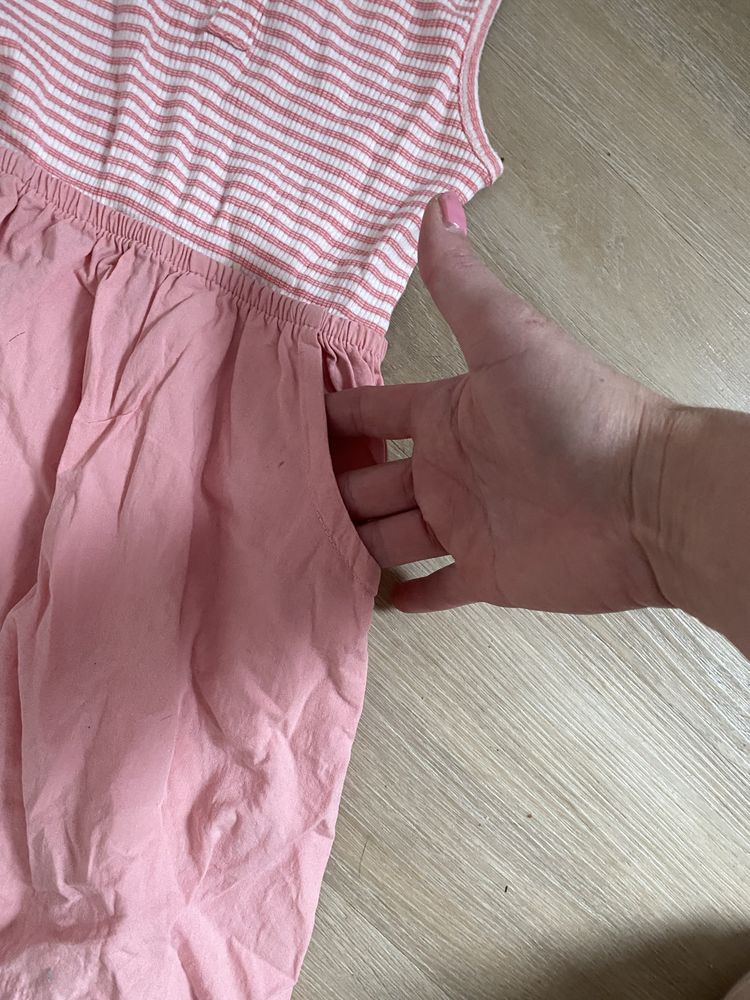 Mango H&M sukienka kapelszu koszulka torebka Elza