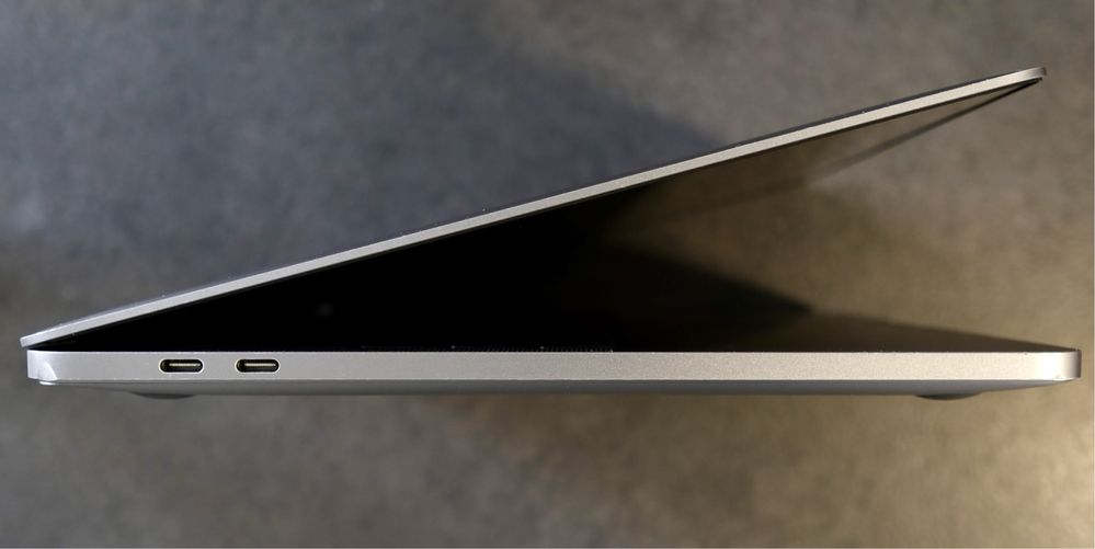 Apple MacBook Pro 13" M2 256GB Space Gray (MNEH3) 2022