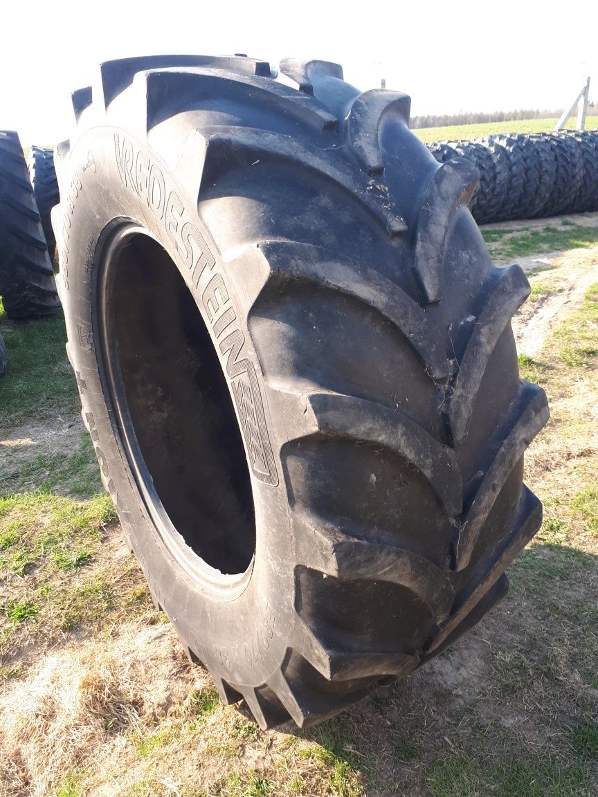 Opona opony VREDESTEIN TRAXION + 580/70 R - 38 (520/85) 20.8 38 RADIAL