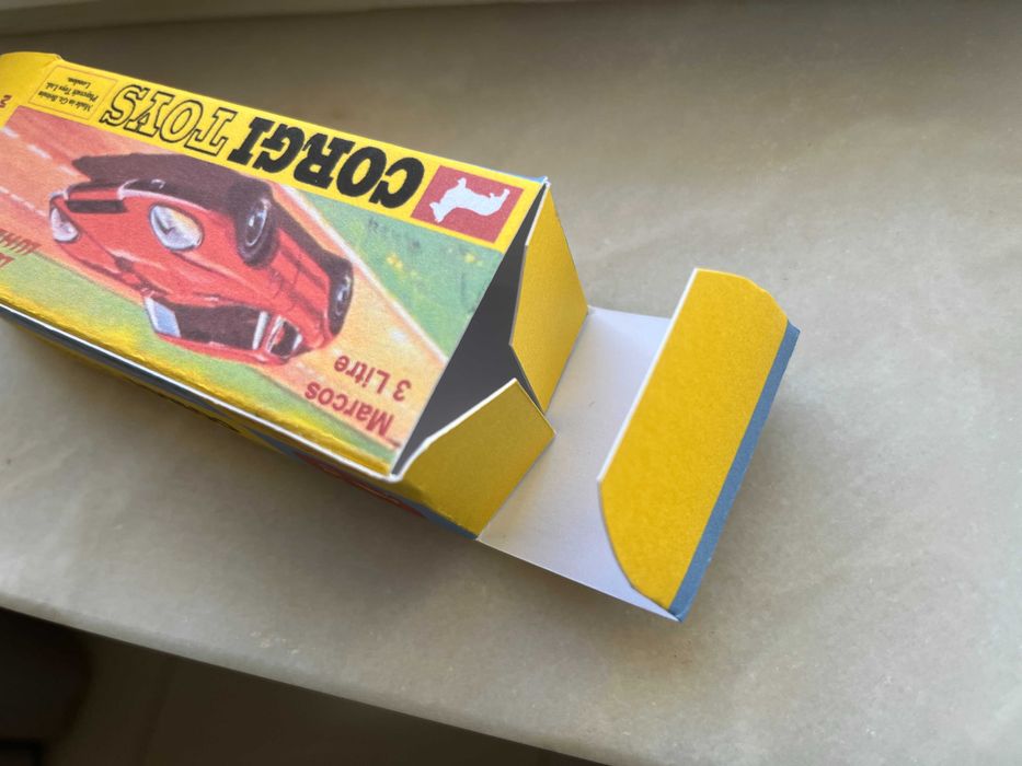 Caixa reprodução Corgi Toys Wizzwheels 377 Marcos 3 Litre , esc. 1:43