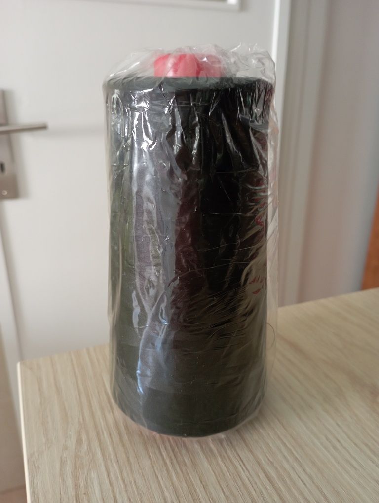 Linhas de coser preto 100% poliester 17.000 mts novo