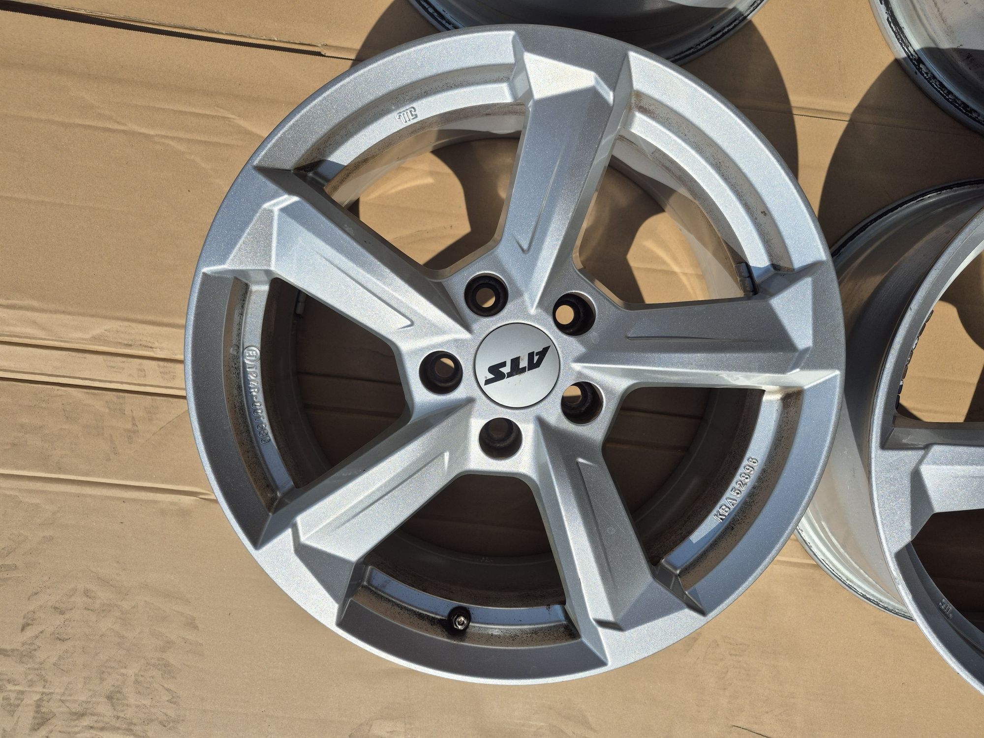 Ładne felgi aluminiowe 17" 5x112, et38, 7.5J. Proste.