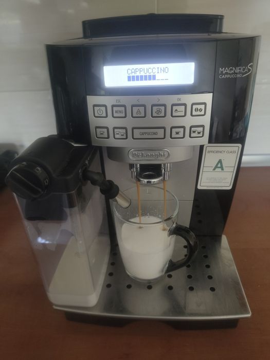 Ekspres DeLonghi