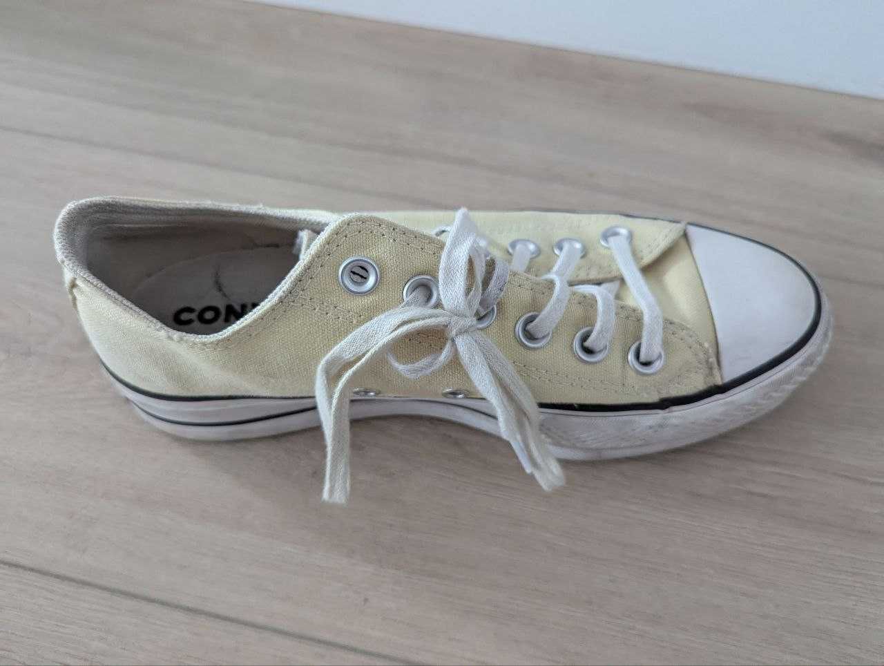 Converse оригінал зі штатів. Розмір 37