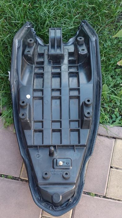 Сидіння на Geon cr6s