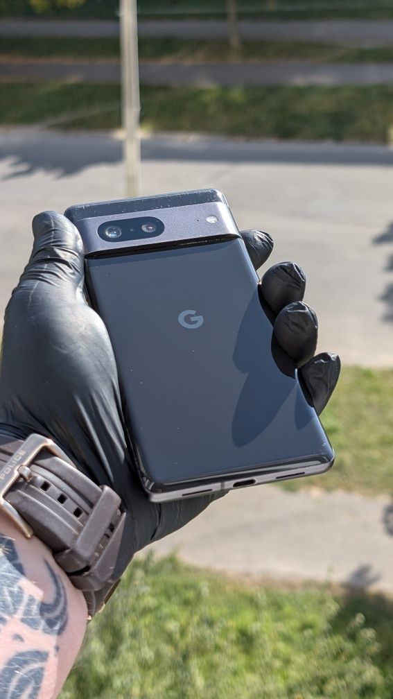 Google pixel 7 + 3 чохла та зарядка