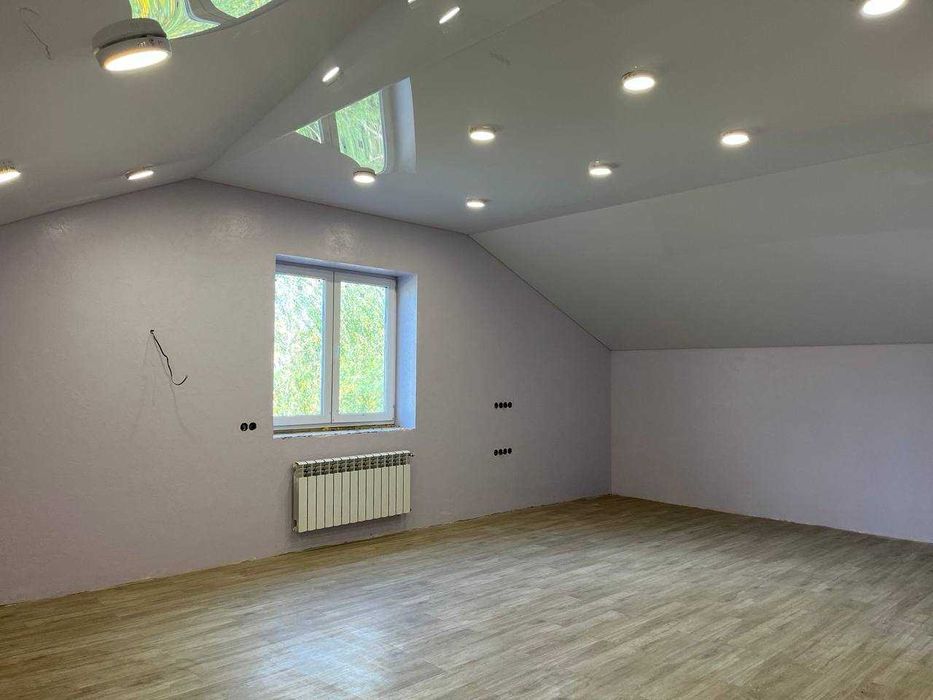 Будинок новий. Ремонт. 200м2. Нові Безрадичи/Обухівський р-н. 12 соток