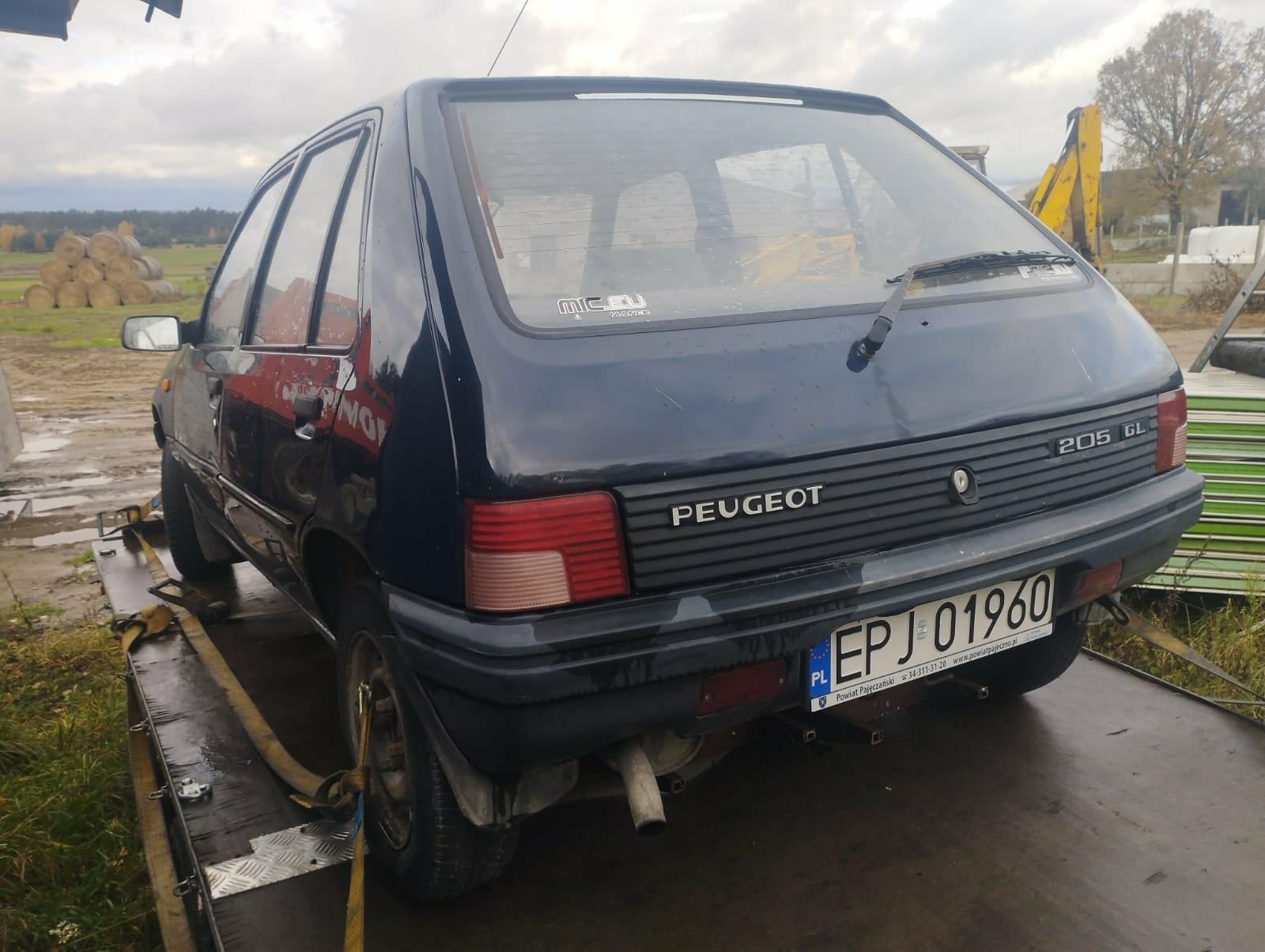 Peugeot 205 1.1 benzyna